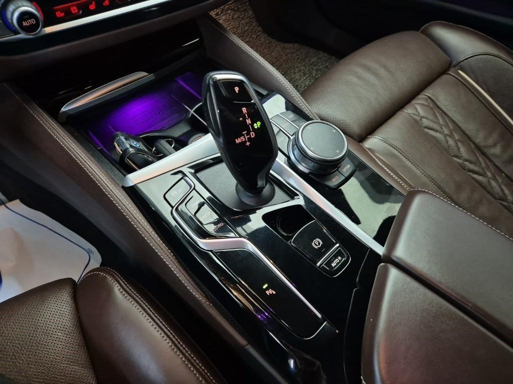 BMW 5 Series - Vista 12