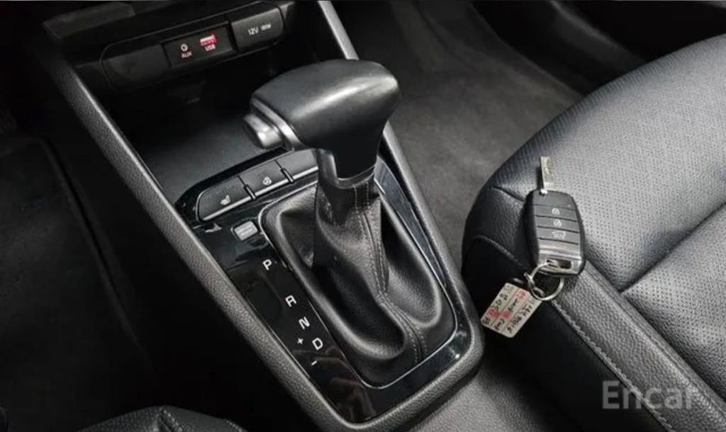 KIA Stonic - Vista 9