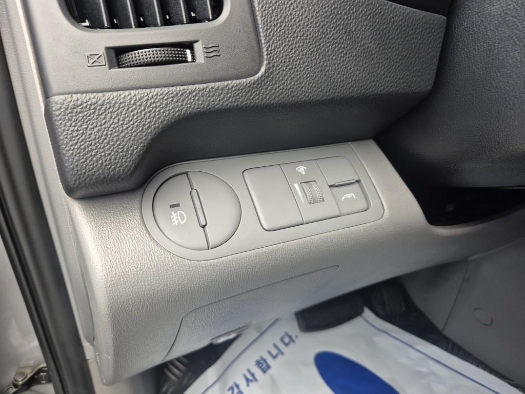 HYUNDAI Starex 2014 Plateado - Importación desde Corea - HF Imports Iquique - Foto 15