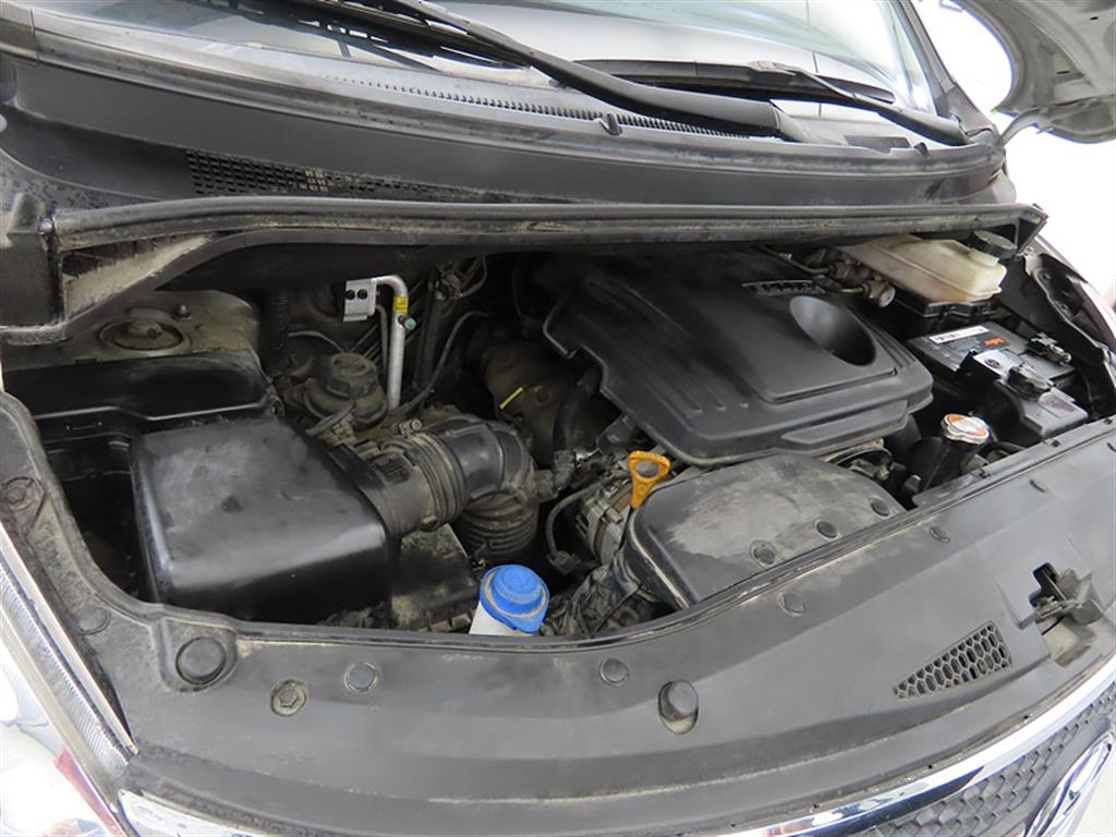 HYUNDAI Starex 2015 Plateado - Importación desde Corea - HF Imports Iquique - Foto 16