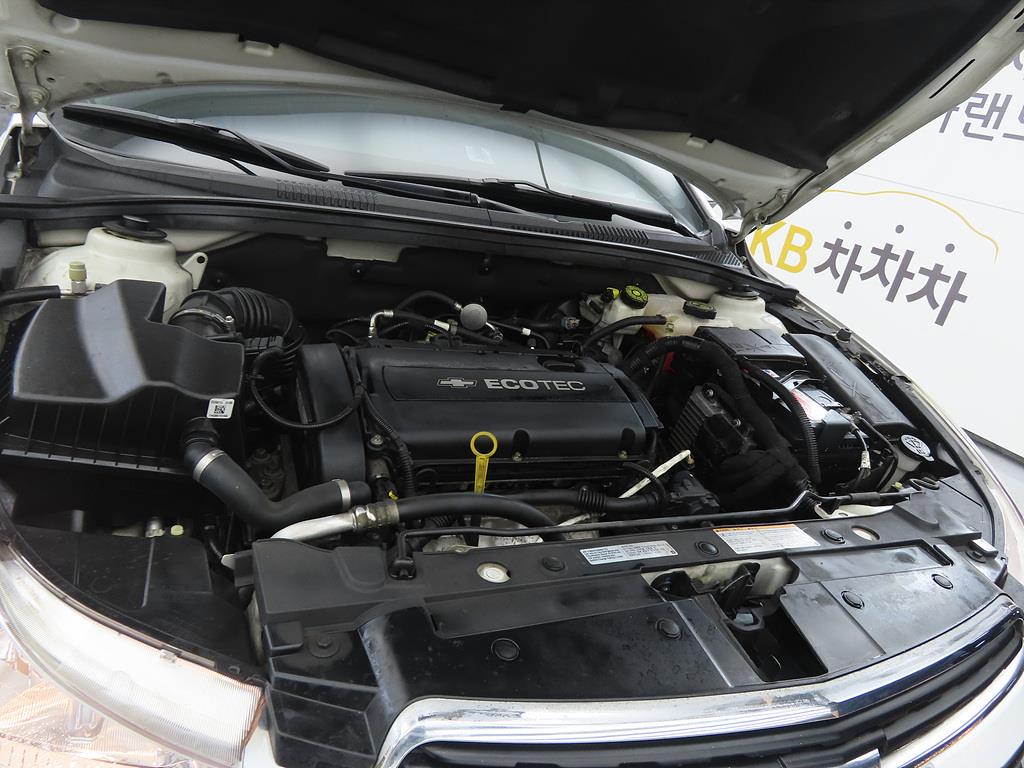 Chevrolet Cruise 2014 Blanco - Importación desde Corea - HF Imports Iquique - Foto 19