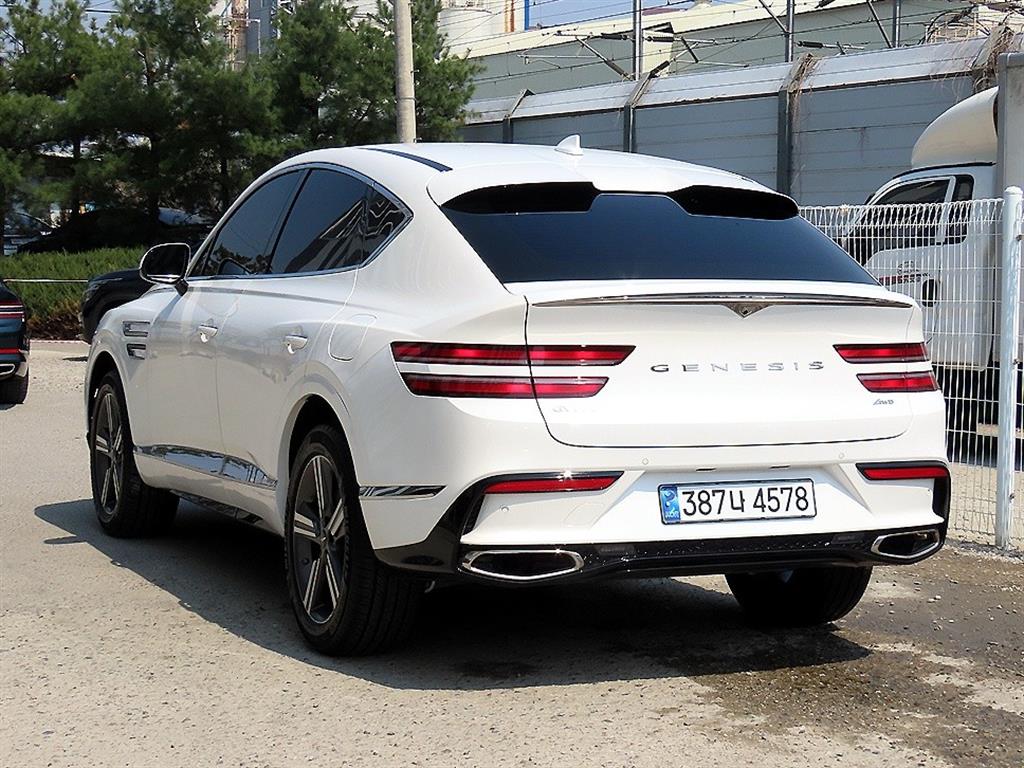 Genesis GV80 - Vista 3