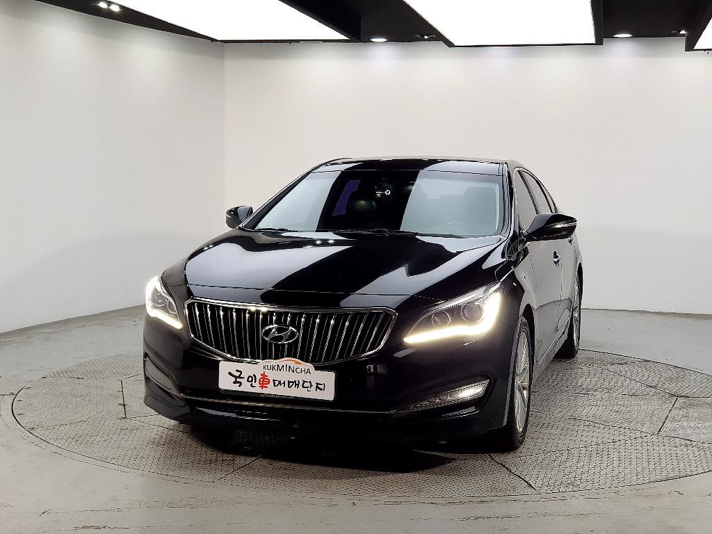 HYUNDAI Aslan - Vista 2