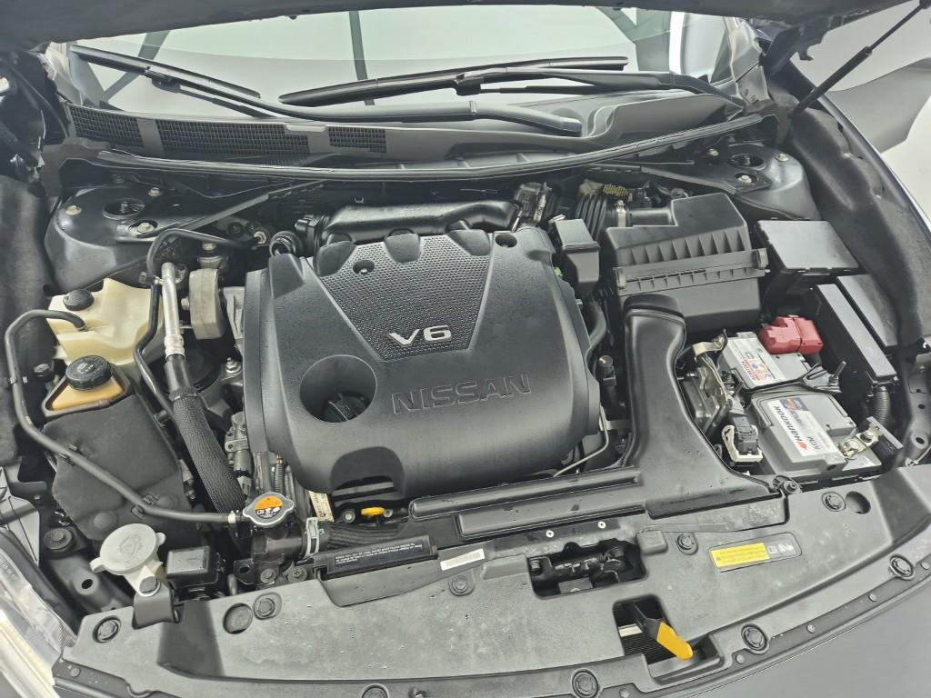 Nissan Maxima - Vista 6