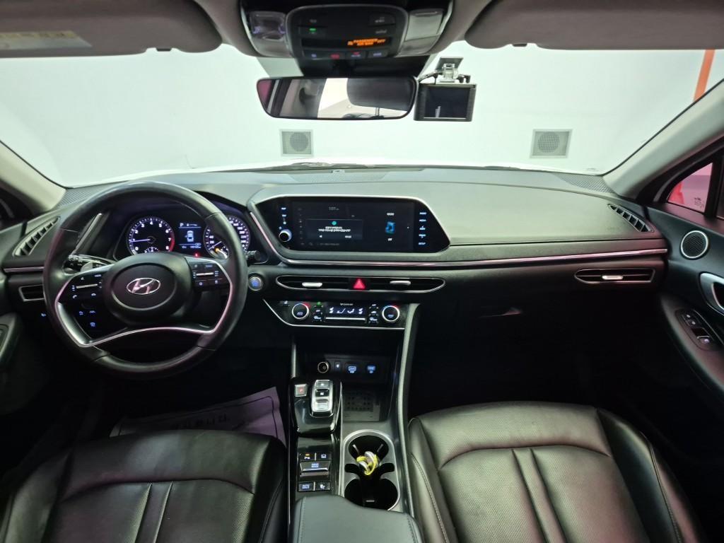 HYUNDAI Sonata - Vista 7