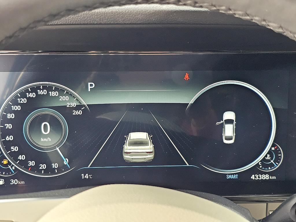 HYUNDAI Grandeur - Vista 7