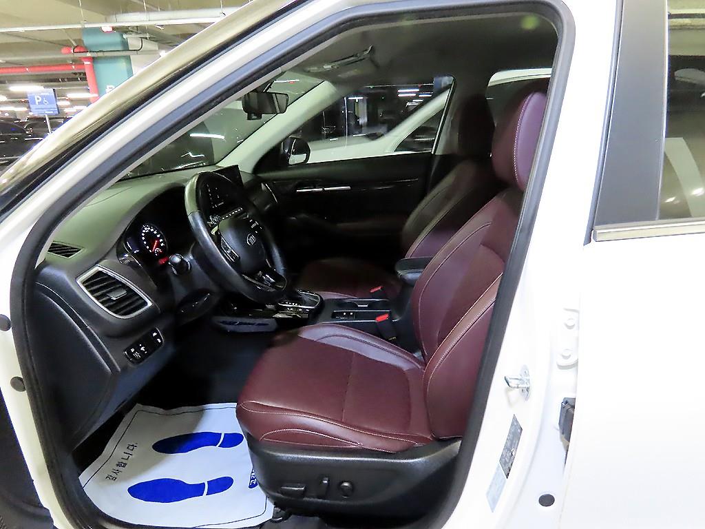 KIA Seltos - Vista 6