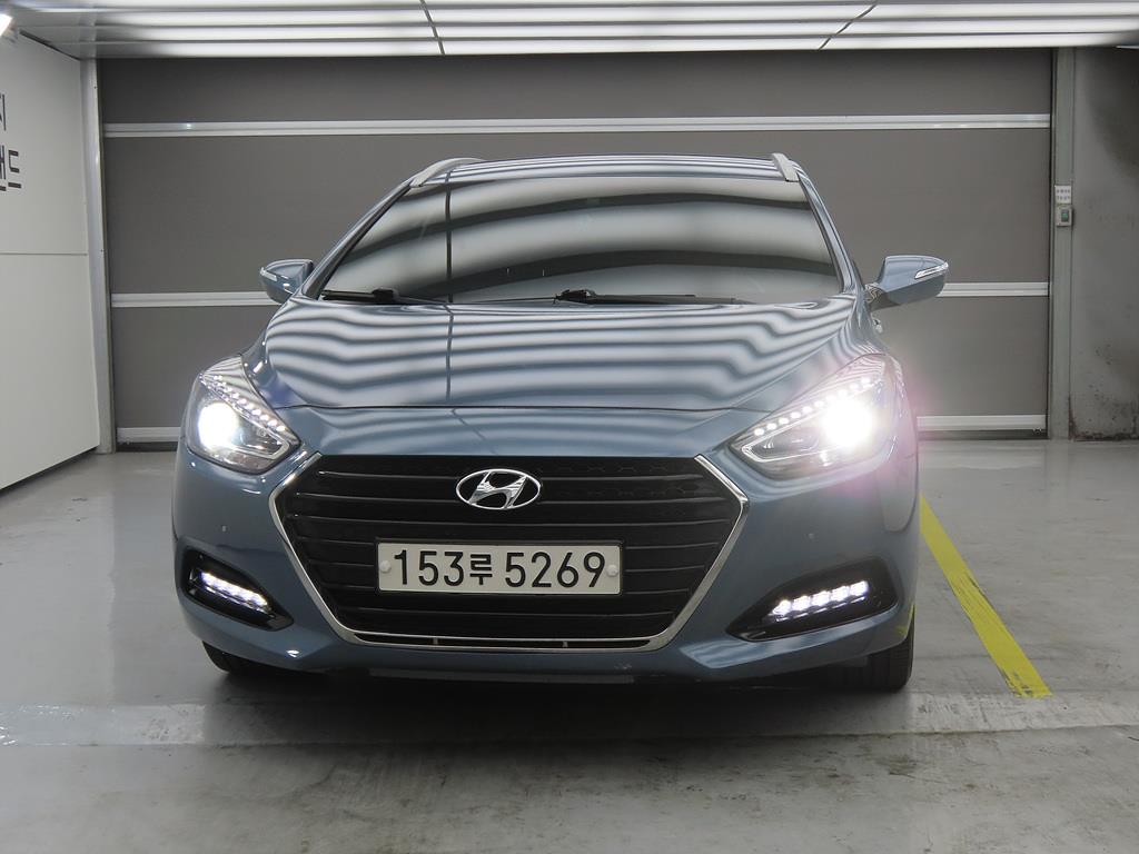 HYUNDAI i40 - Vista 2