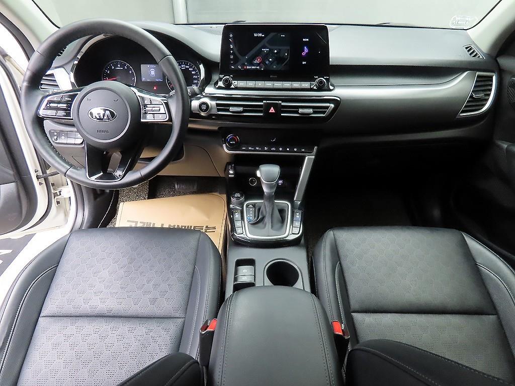 KIA Seltos - Vista 7