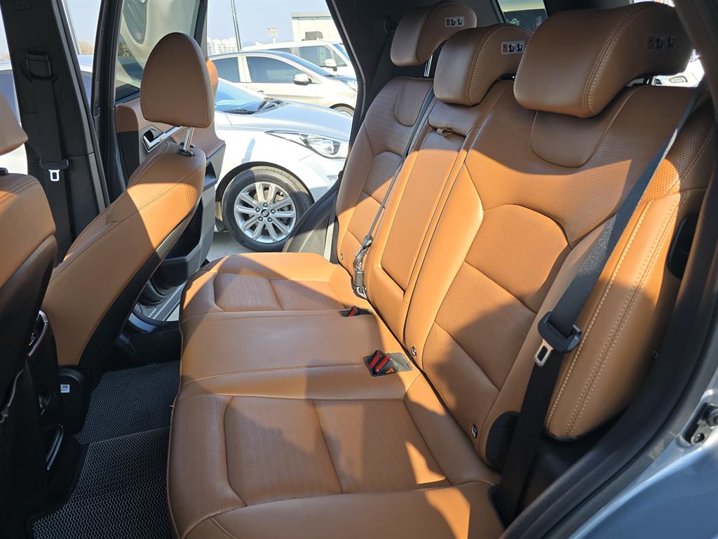 Ssangyong Torres - Vista 8