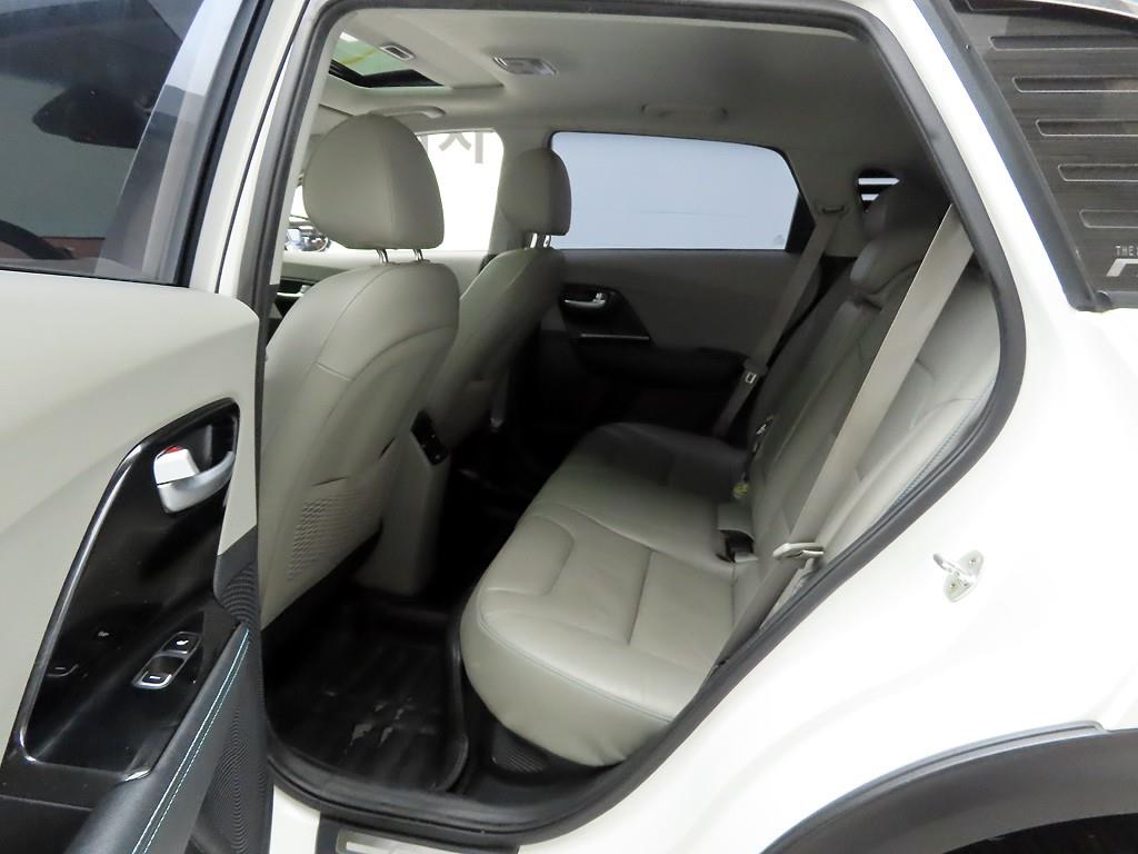 KIA Niro 2018 Blanco - Importación desde Corea - HF Imports Iquique - Foto 13