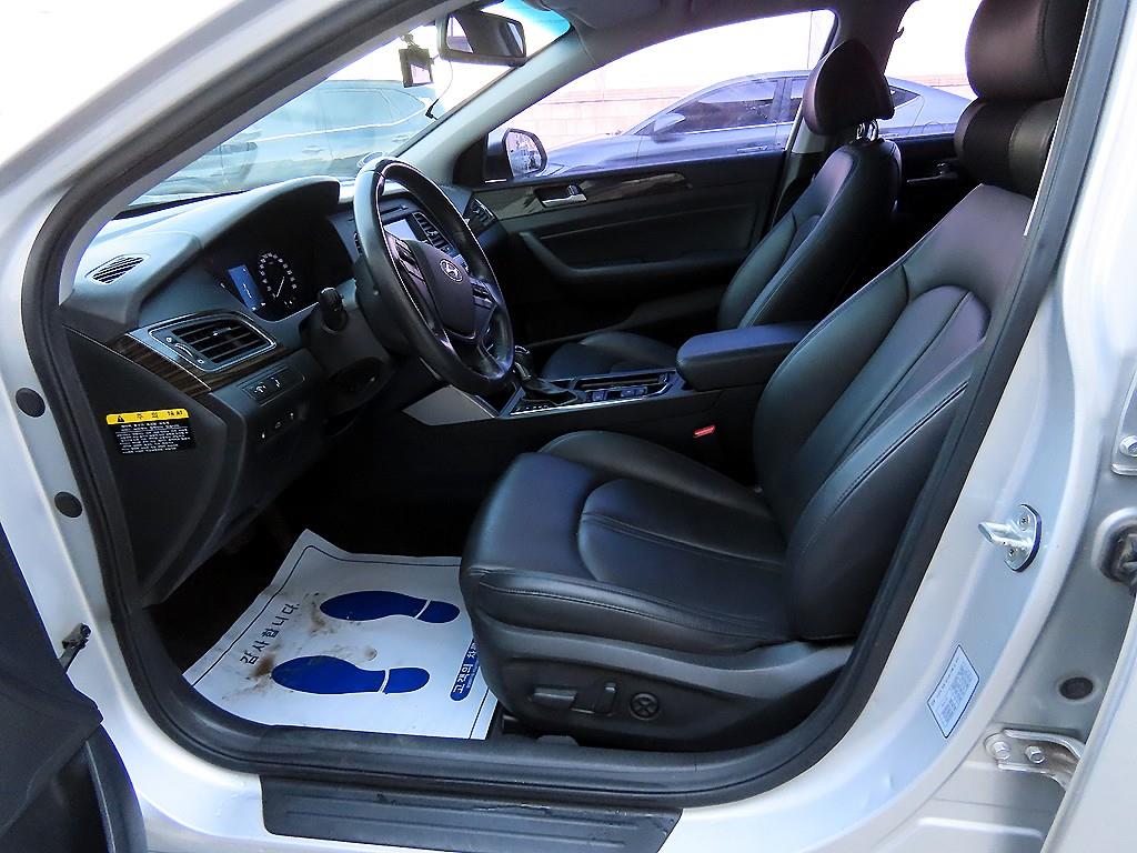 HYUNDAI Sonata - Vista 5