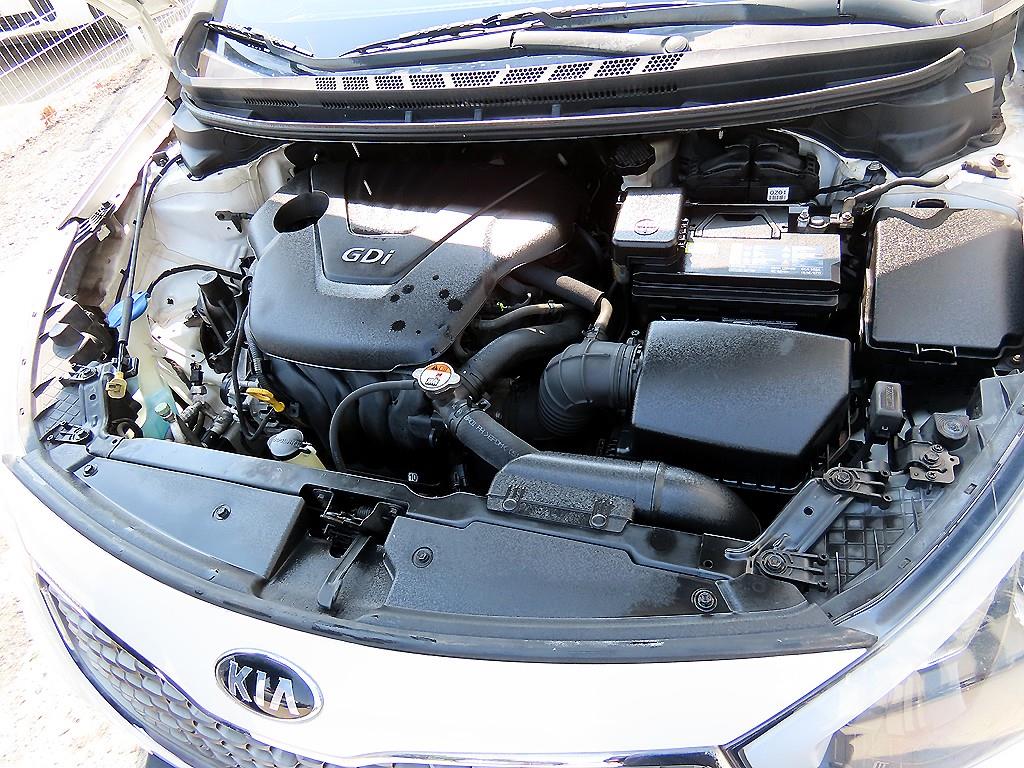 KIA K3 2013 Blanco - Importación desde Corea - HF Imports Iquique - Foto 18