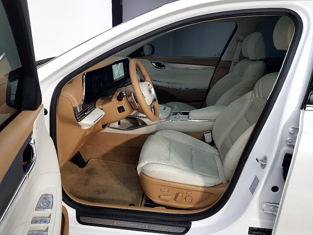 HYUNDAI Grandeur - Vista 8