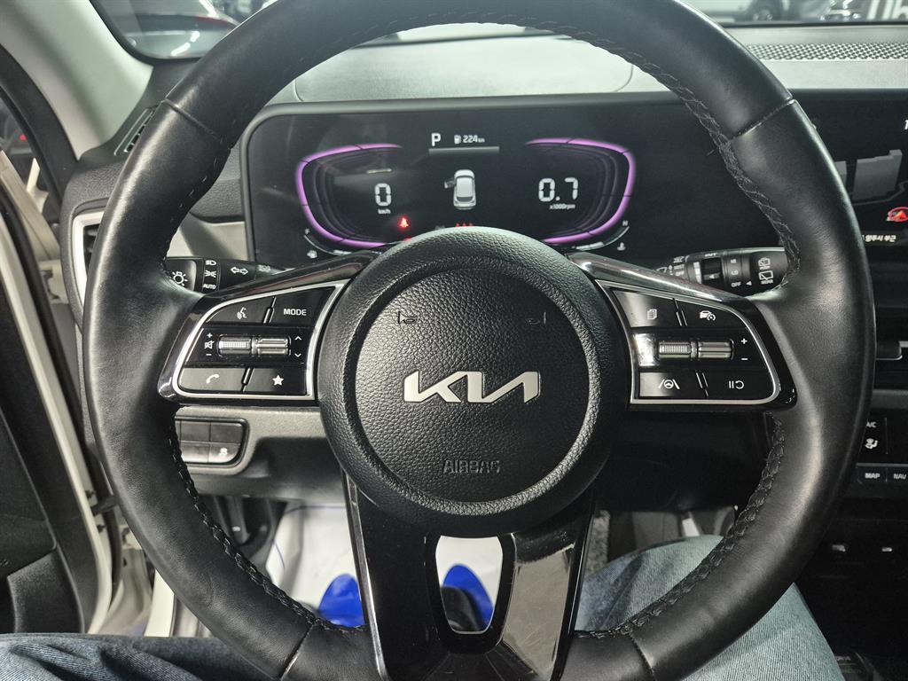 KIA Seltos - Vista 11