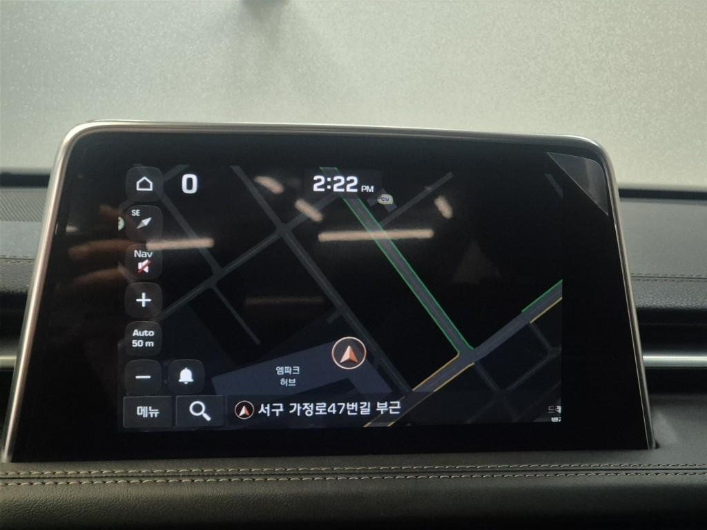 Genesis G70 - Vista 8