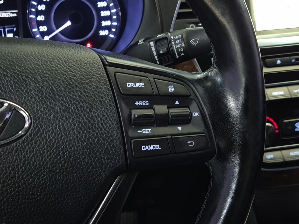 HYUNDAI Aslan - Vista 8