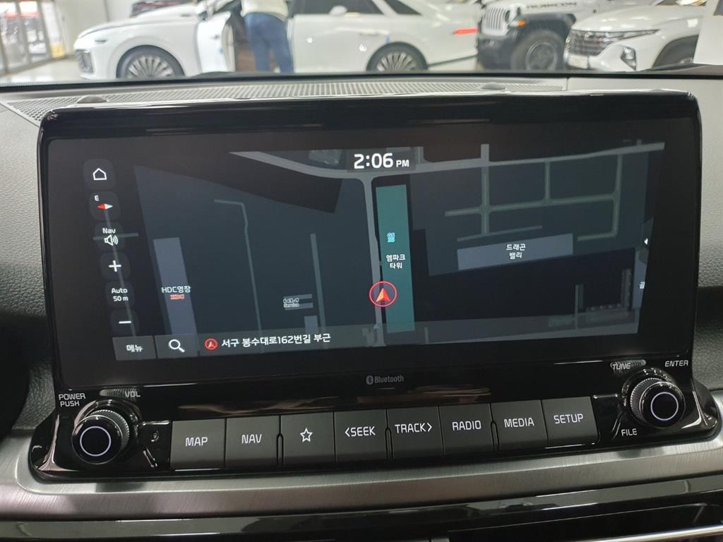 KIA Seltos 2022 Blanco - Importación desde Corea - HF Imports Iquique - Foto 13