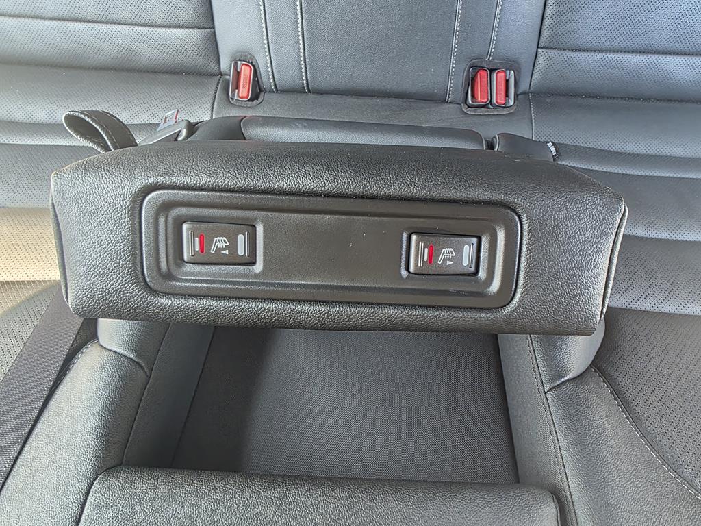 SAMSUNG QM6 - Vista 10