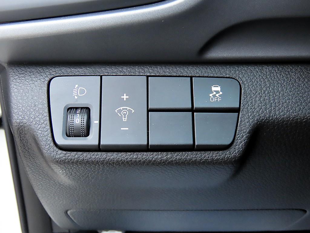 KIA Stonic - Vista 12