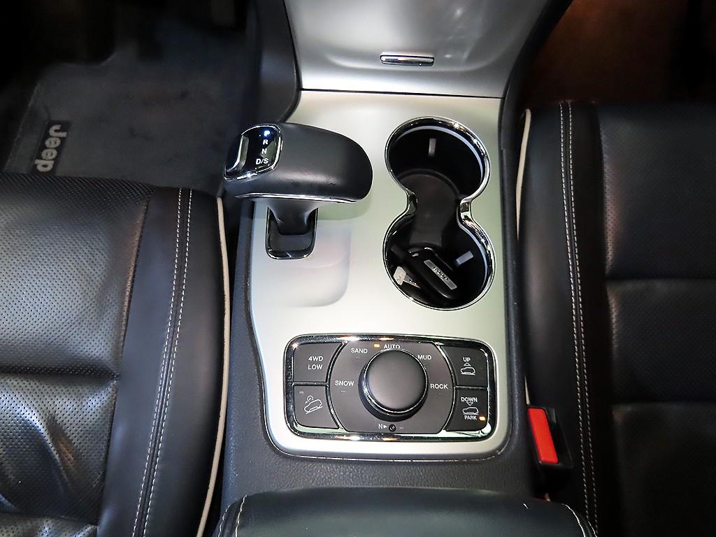 Jeep Cherokee - Vista 12