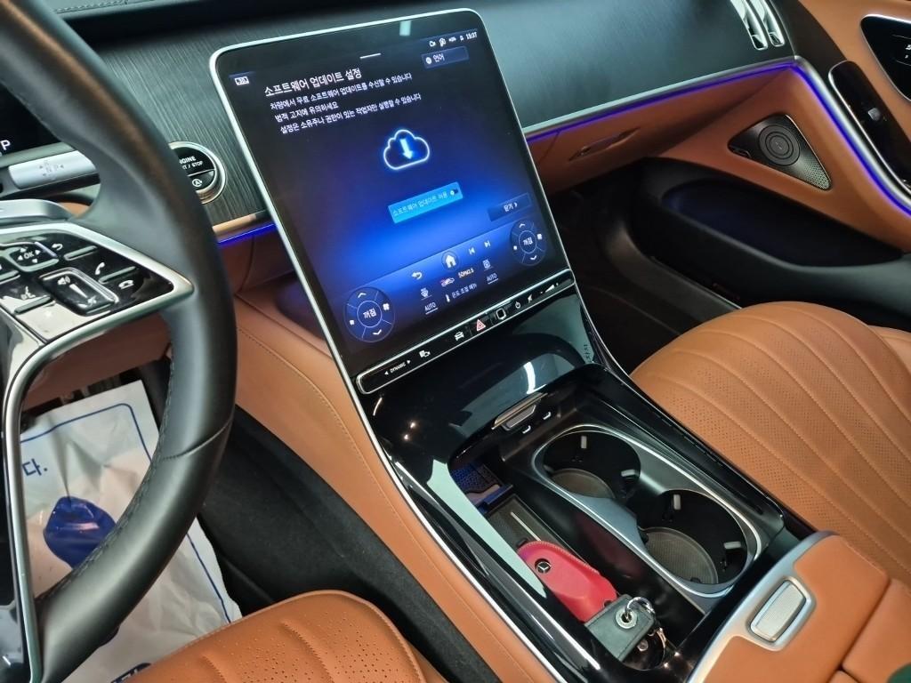 Mercedes Benz S Class - Vista 10