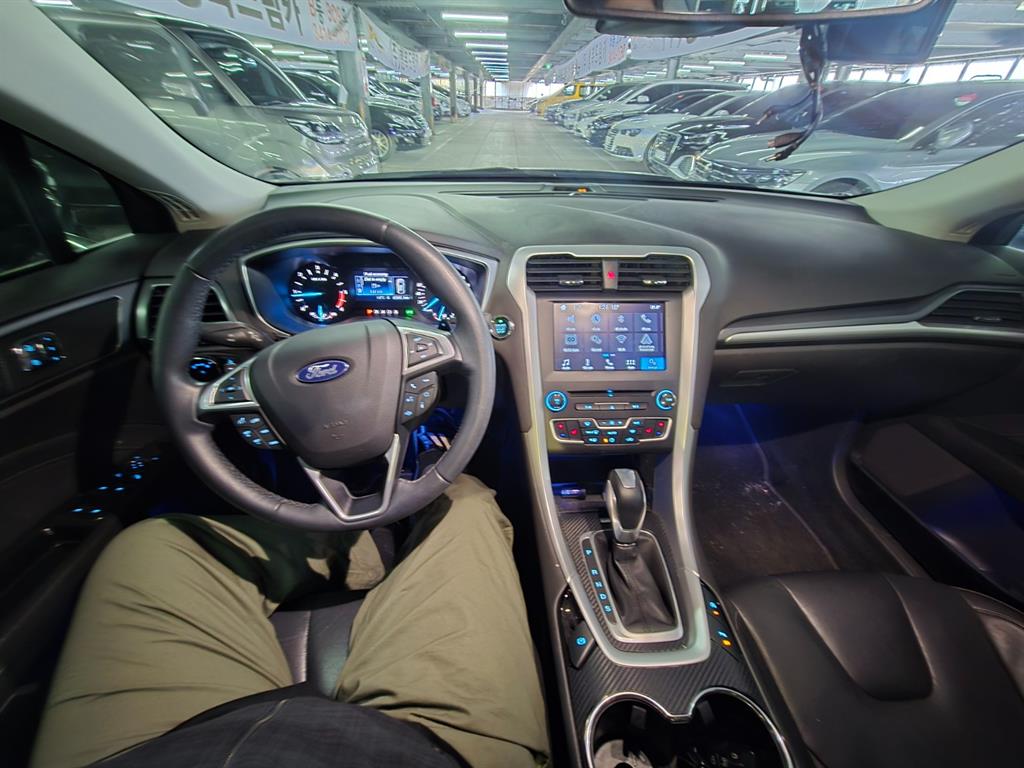 Ford Mondeo - Vista 9