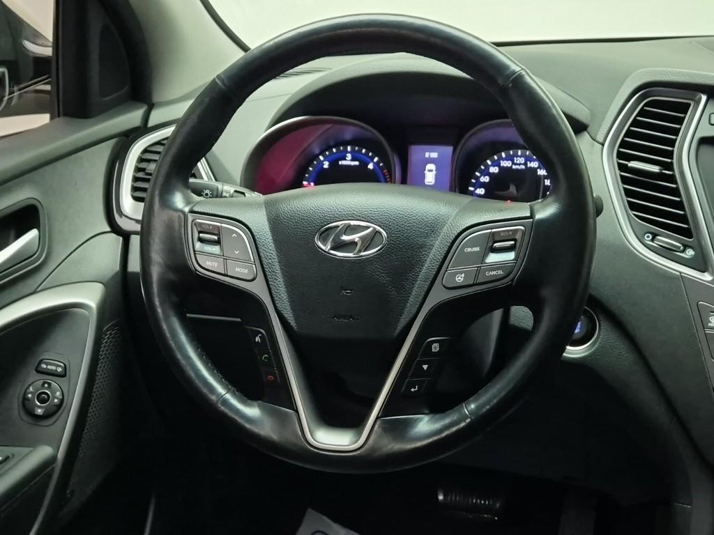 HYUNDAI Santa Fe - Vista 9