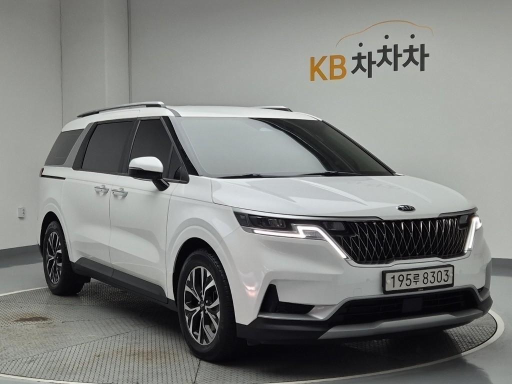 KIA Carnival - Vista 4