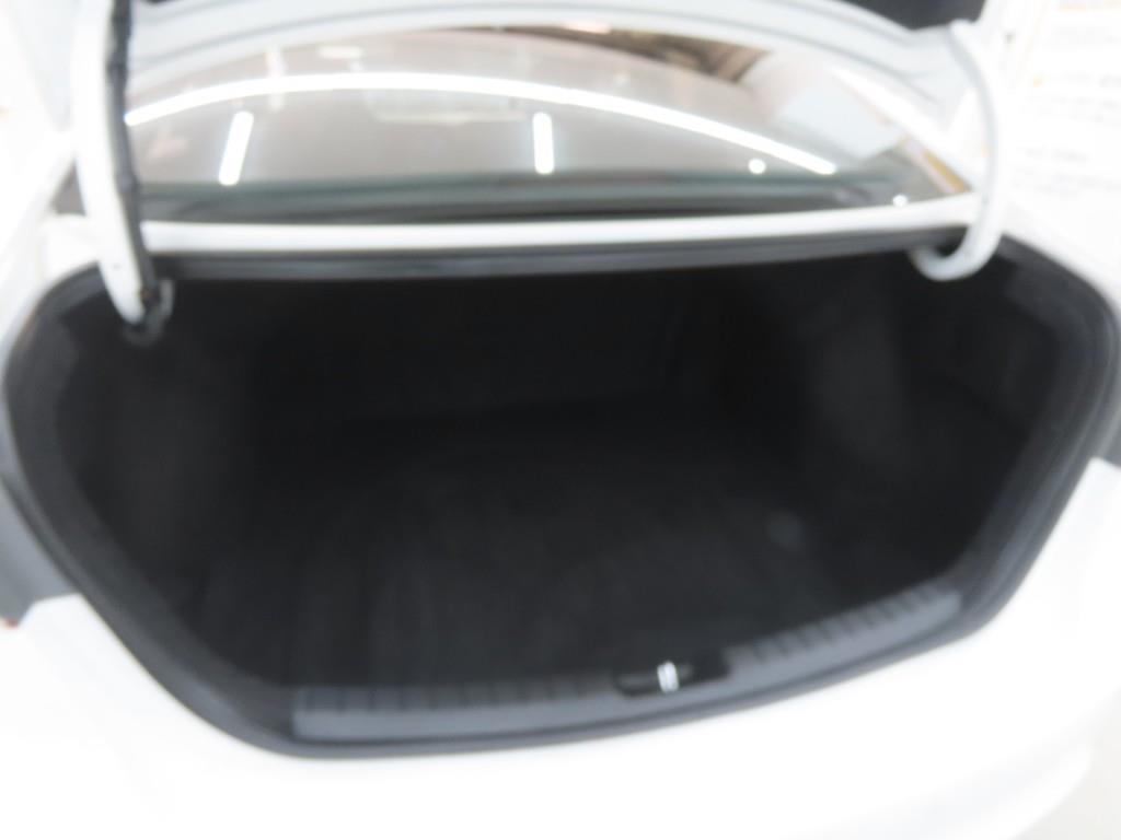 HYUNDAI Avante 2018 Blanco - Importación desde Corea - HF Imports Iquique - Foto 20