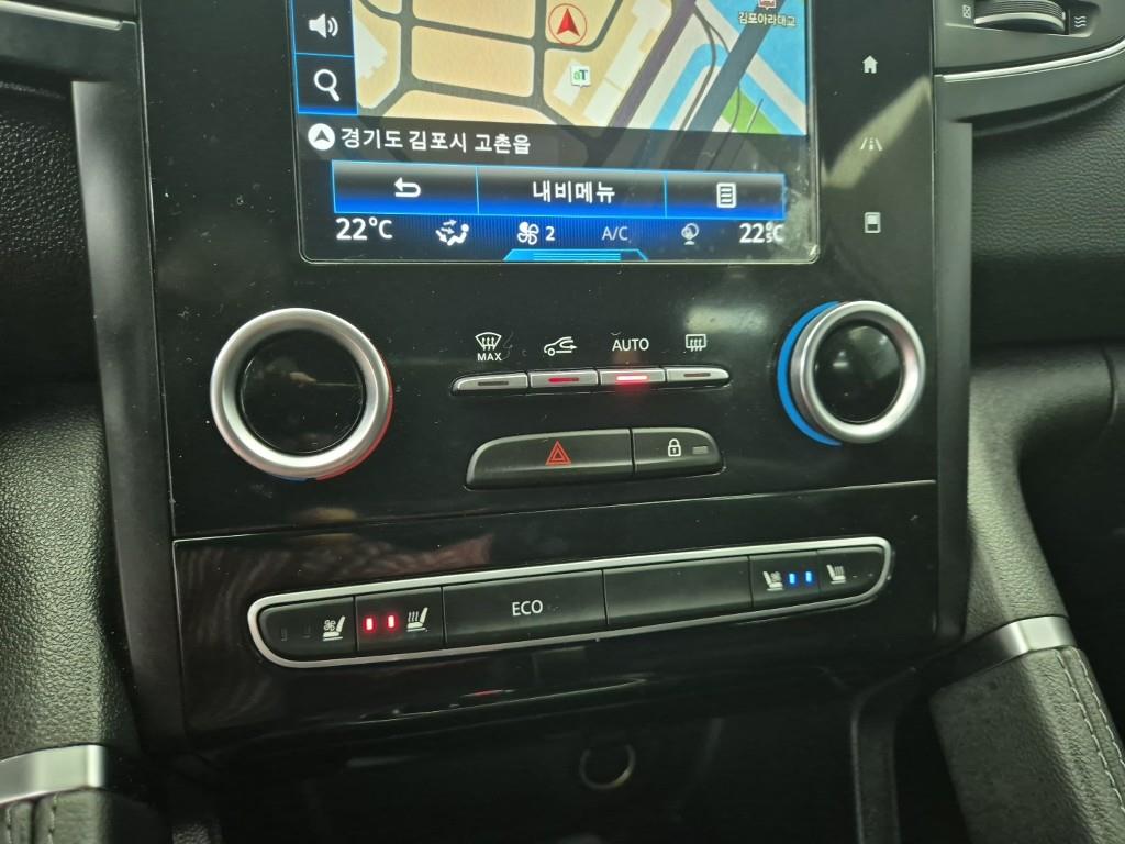 SAMSUNG QM6 - Vista 10