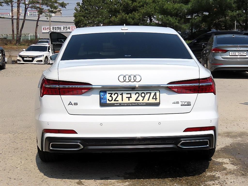 Audi A6 - Vista 4