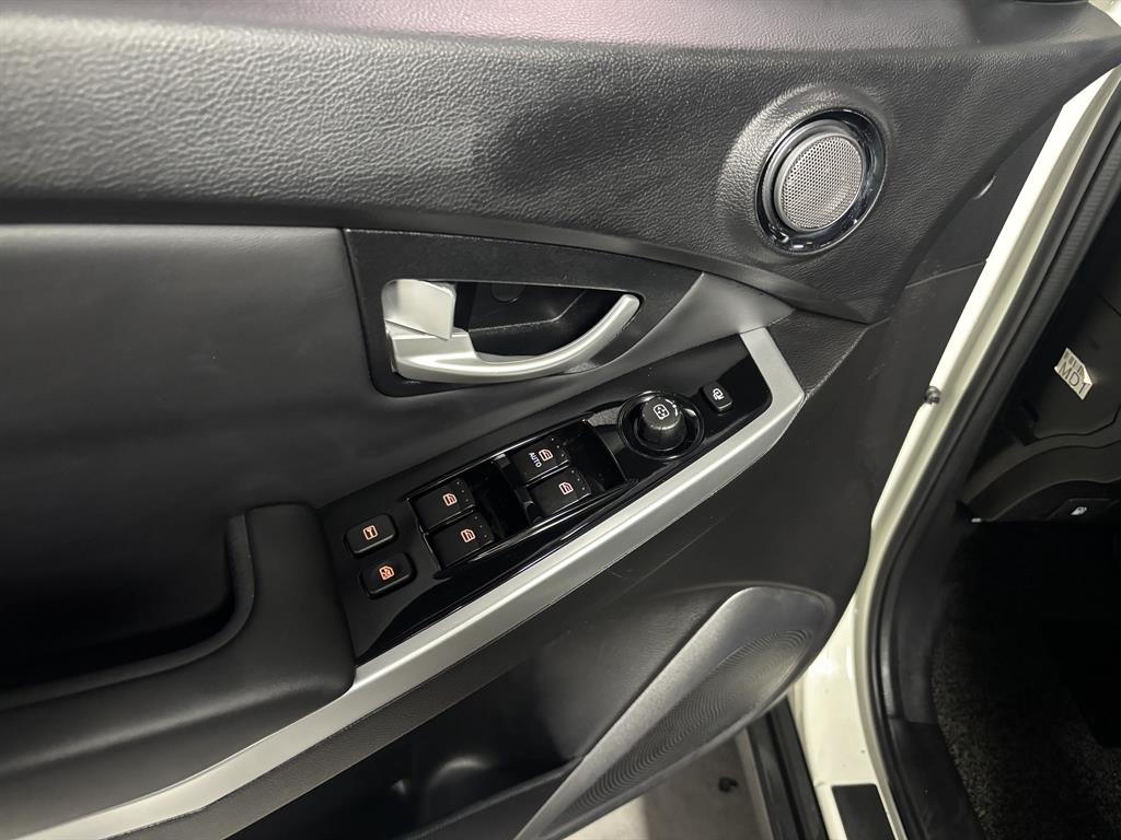 Ssangyong Korando - Vista 11