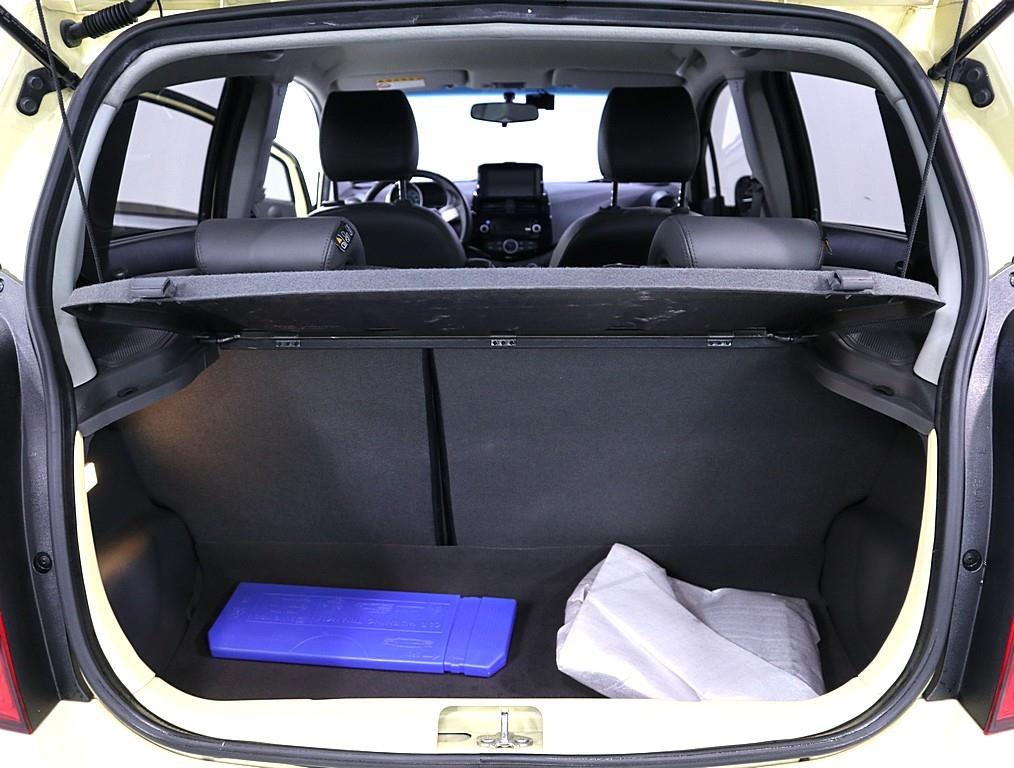 Chevrolet Spark 2014 Amarillo - Importación desde Corea - HF Imports Iquique - Foto 19