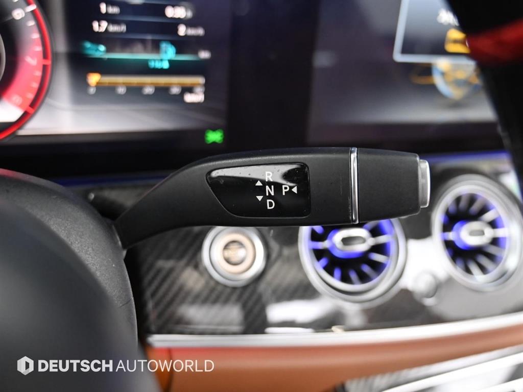 Mercedes Benz E class - Vista 9