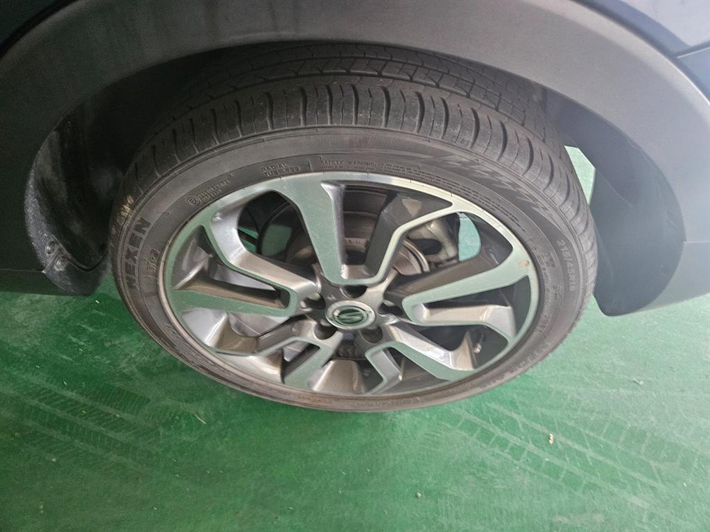 Ssangyong Tivoli 2016 Azul - Importación desde Corea - HF Imports Iquique - Foto 17