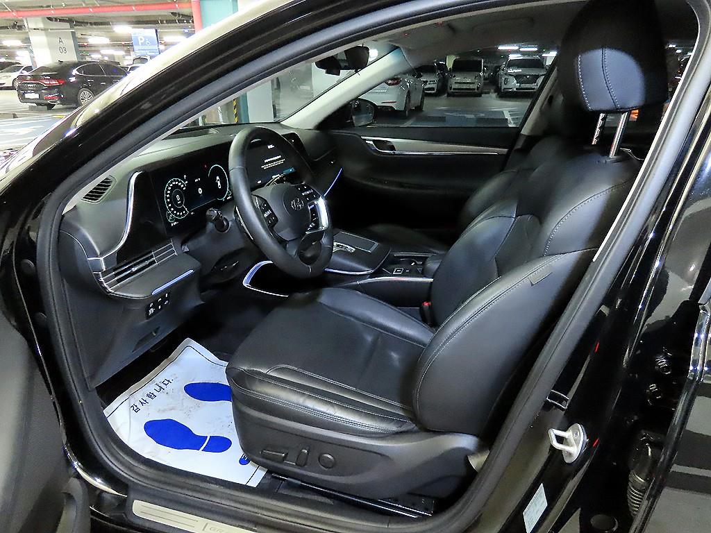 HYUNDAI Grandeur - Vista 6