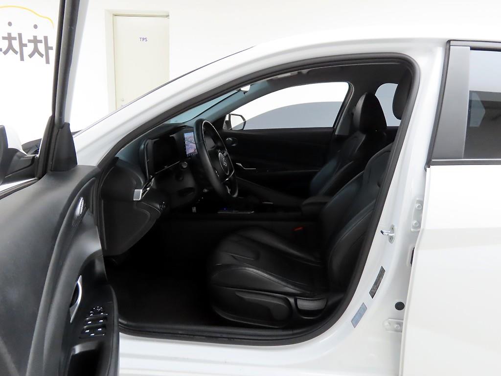 HYUNDAI Avante 2022 Blanco - Importación desde Corea - HF Imports Iquique - Foto 14