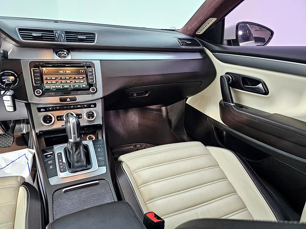 Volkswagen CC - Vista 10