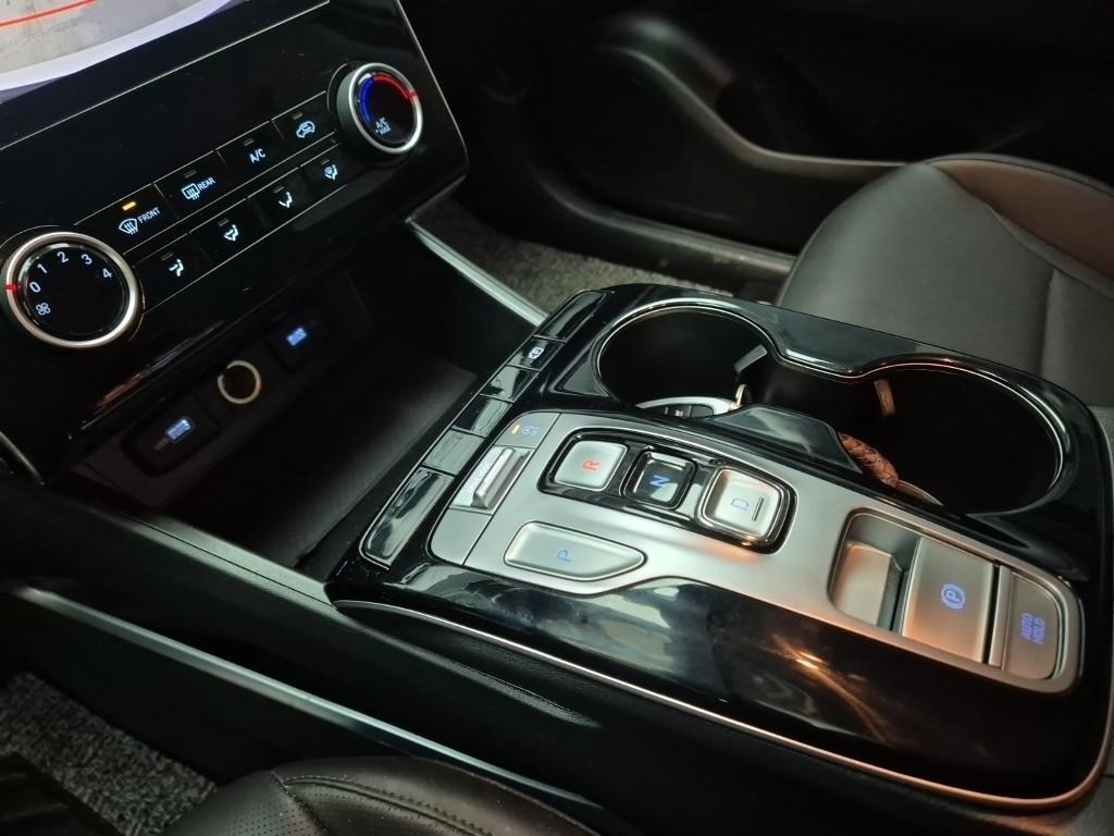 HYUNDAI Tucson - Vista 10