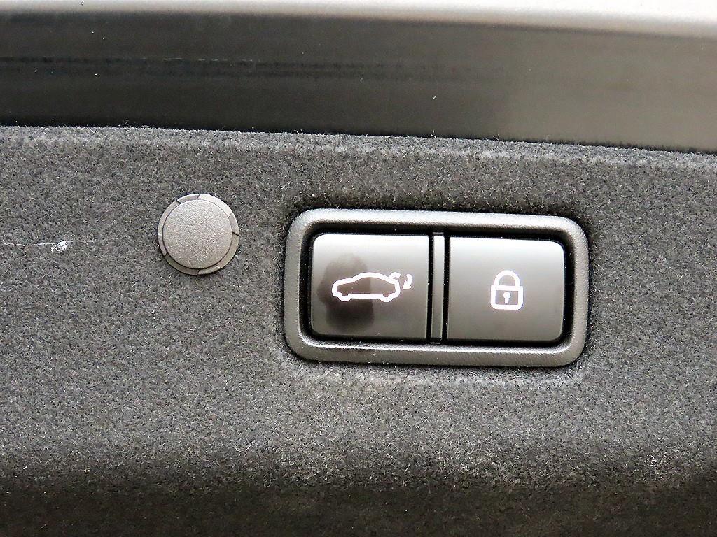 HYUNDAI Grandeur 2021 Negro - Importación desde Corea - HF Imports Iquique - Foto 17