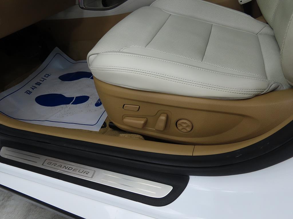 HYUNDAI Grandeur 2021 Blanco - Importación desde Corea - HF Imports Iquique - Foto 15