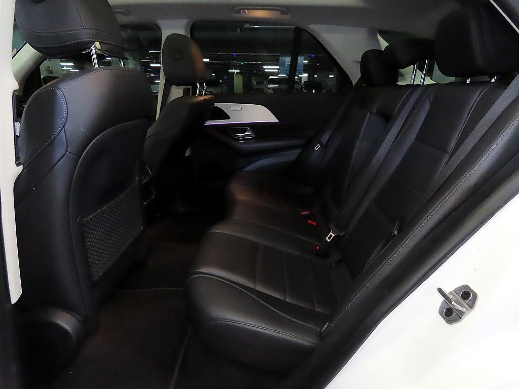 Mercedes Benz GLE Class - Vista 7