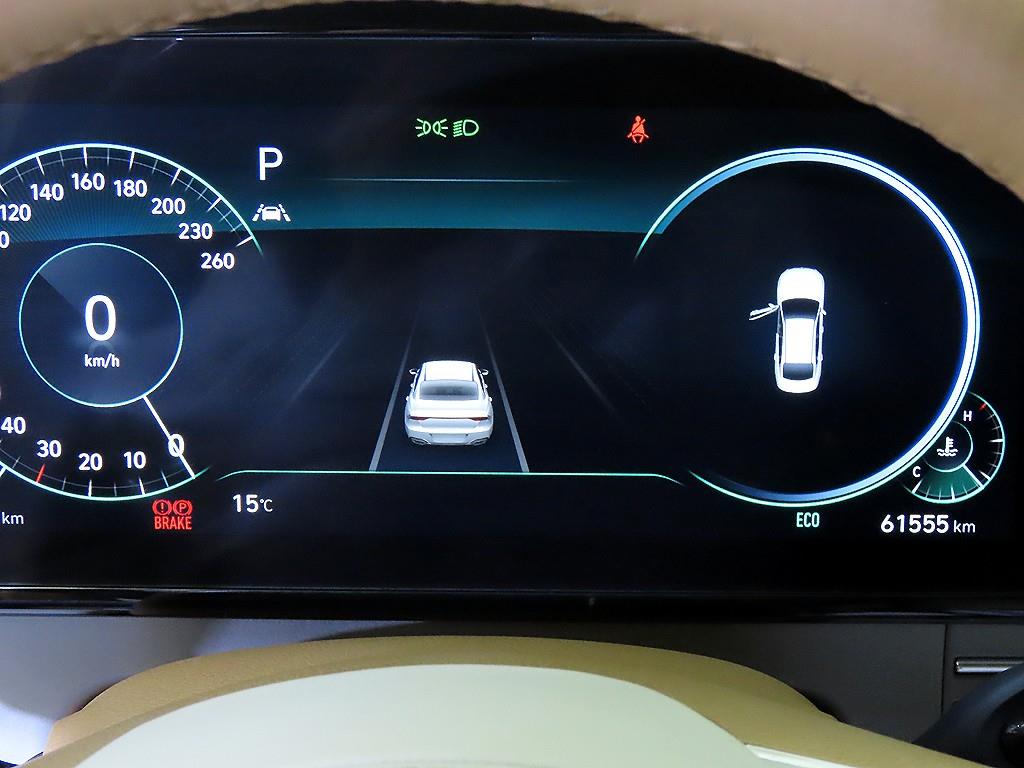 HYUNDAI Grandeur - Vista 10