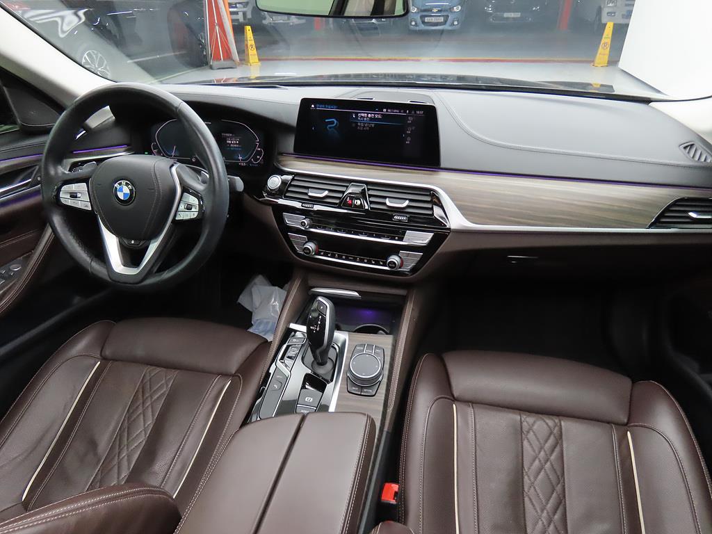 BMW 5 Series - Vista 6