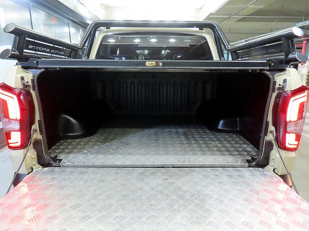 Ssangyong Rexton 2024 the color of pearl - Importación desde Corea - HF Imports Iquique - Foto 17