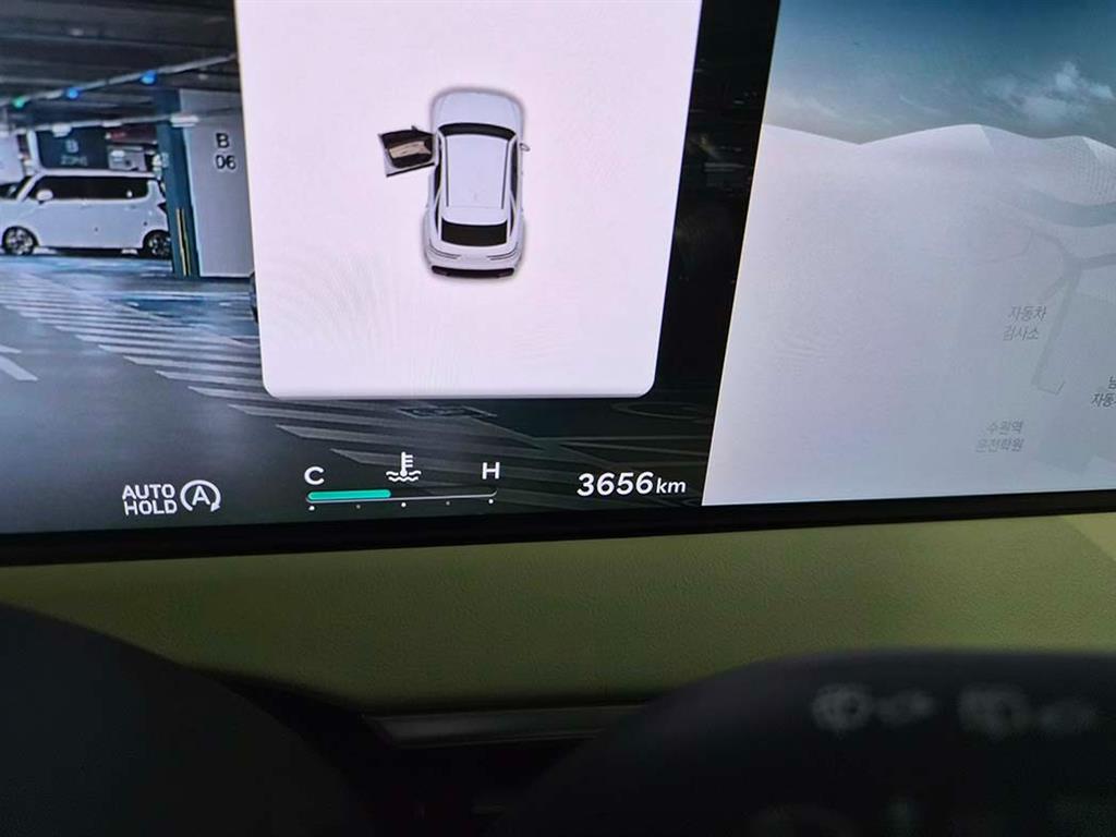 Genesis GV70 - Vista 9