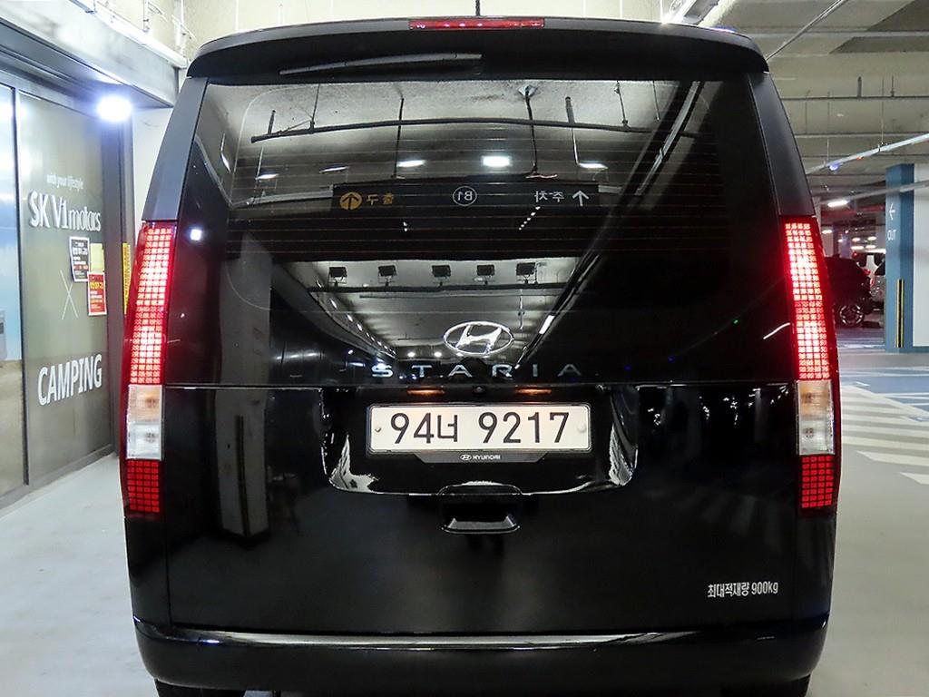 HYUNDAI Staria - Vista 5