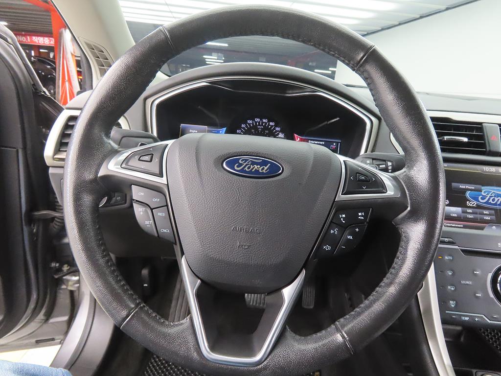 Ford Fusion - Vista 8