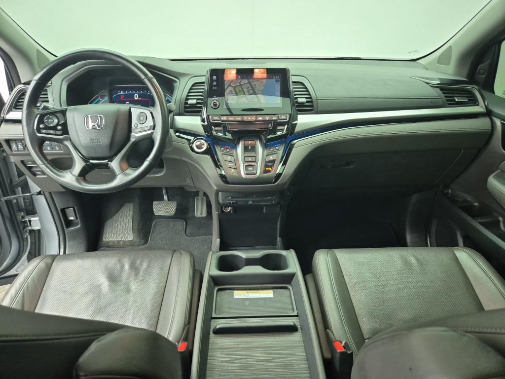 Honda Odyssey - Vista 5